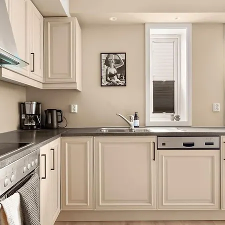 Dinbnb I Family-friendly By Sea Pool I 2 Floors & 2 Bathrooms Apartman